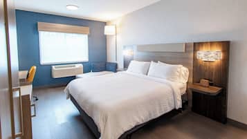 Standard Room, 1 King Bed, Accessible (Mobility Tub)