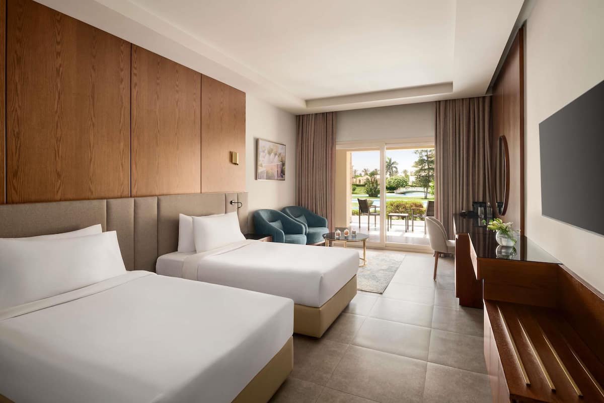 Premier Twin Room, 2 Single Beds, Pool View | Premium bedding, memory-foam beds, minibar, in-room safe