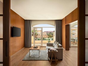 Presidential Suite, Multiple Beds, Pool View | Premium bedding, memory foam beds, minibar, in-room safe - Mövenpick Hotel Cairo - Media City (6th of October City)