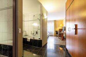 Chambre Standard Double ou avec lits jumeaux