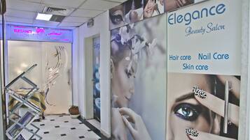 Turkish bath/hammam, body treatments, body wraps, body scrubs, facials