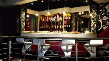 Bar (en el alojamiento)