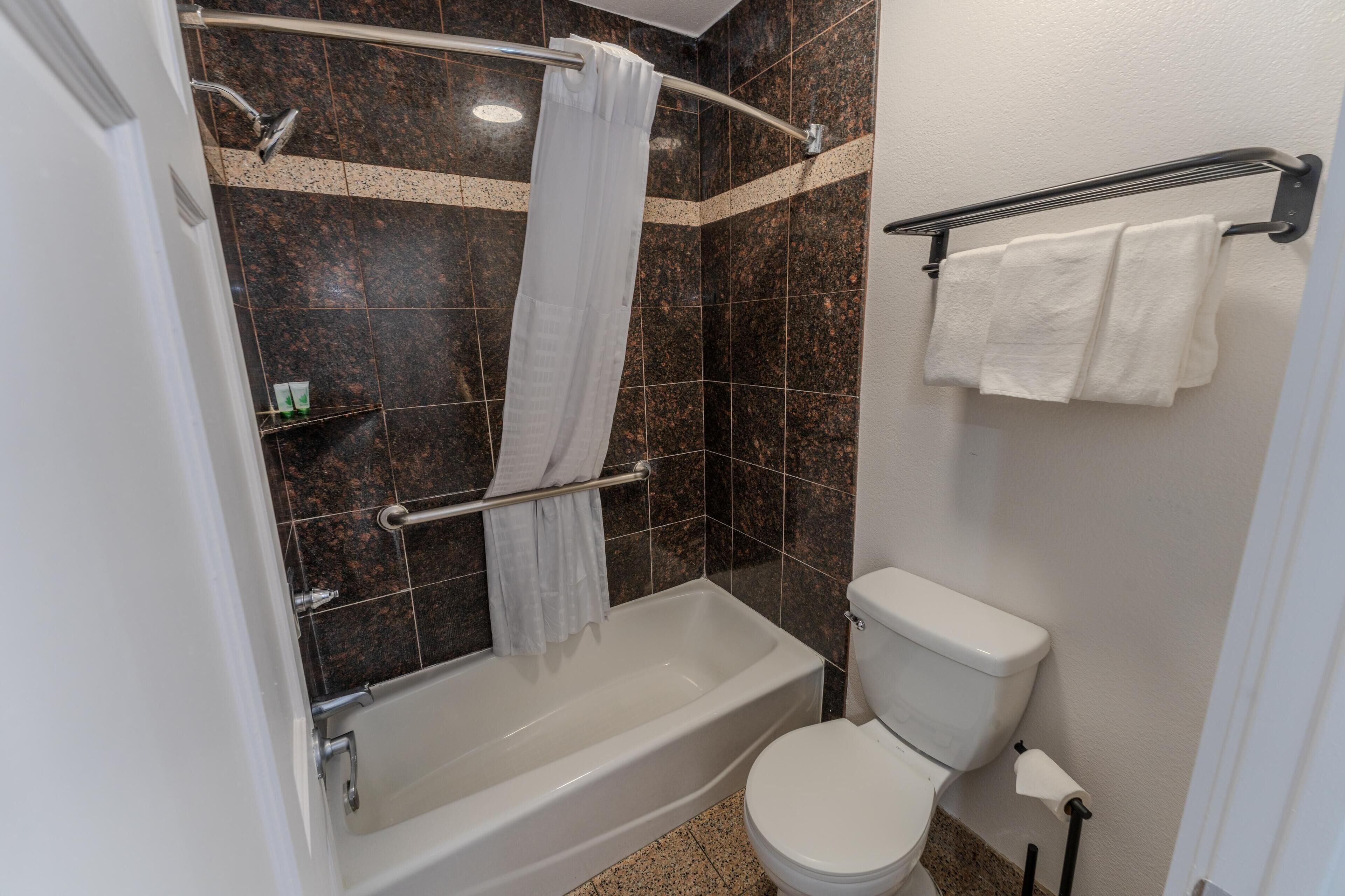 Foto - Monterey Surf Inn