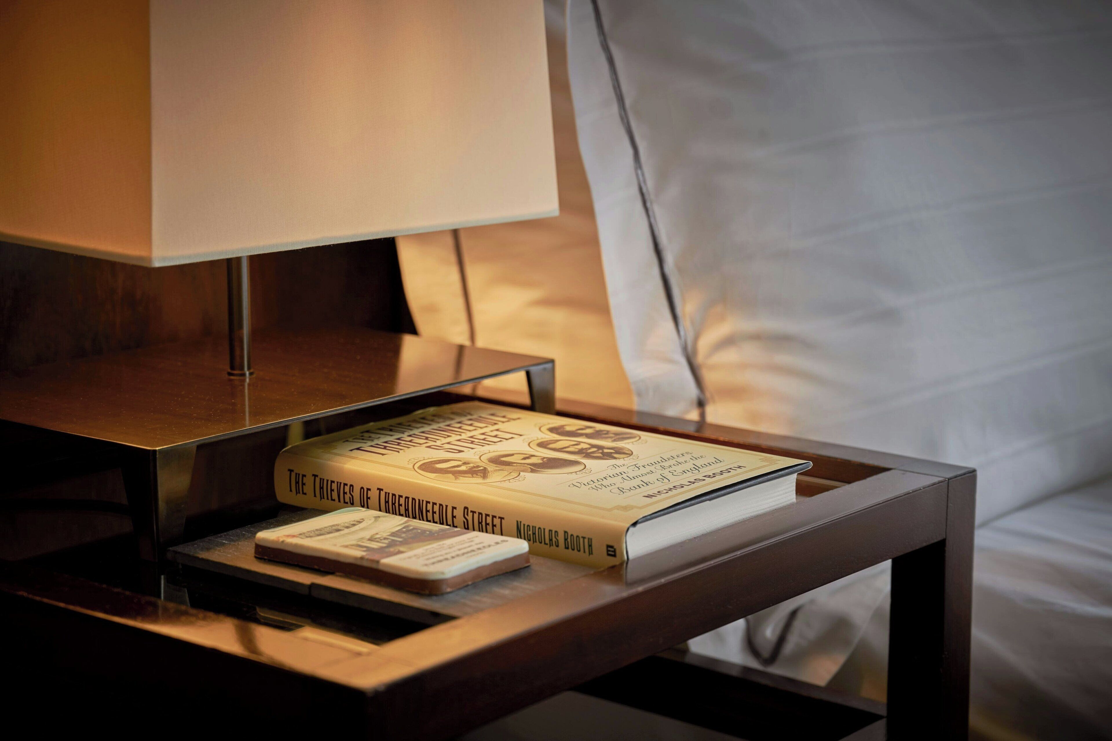 1 bedroom, premium bedding, memory-foam beds, minibar