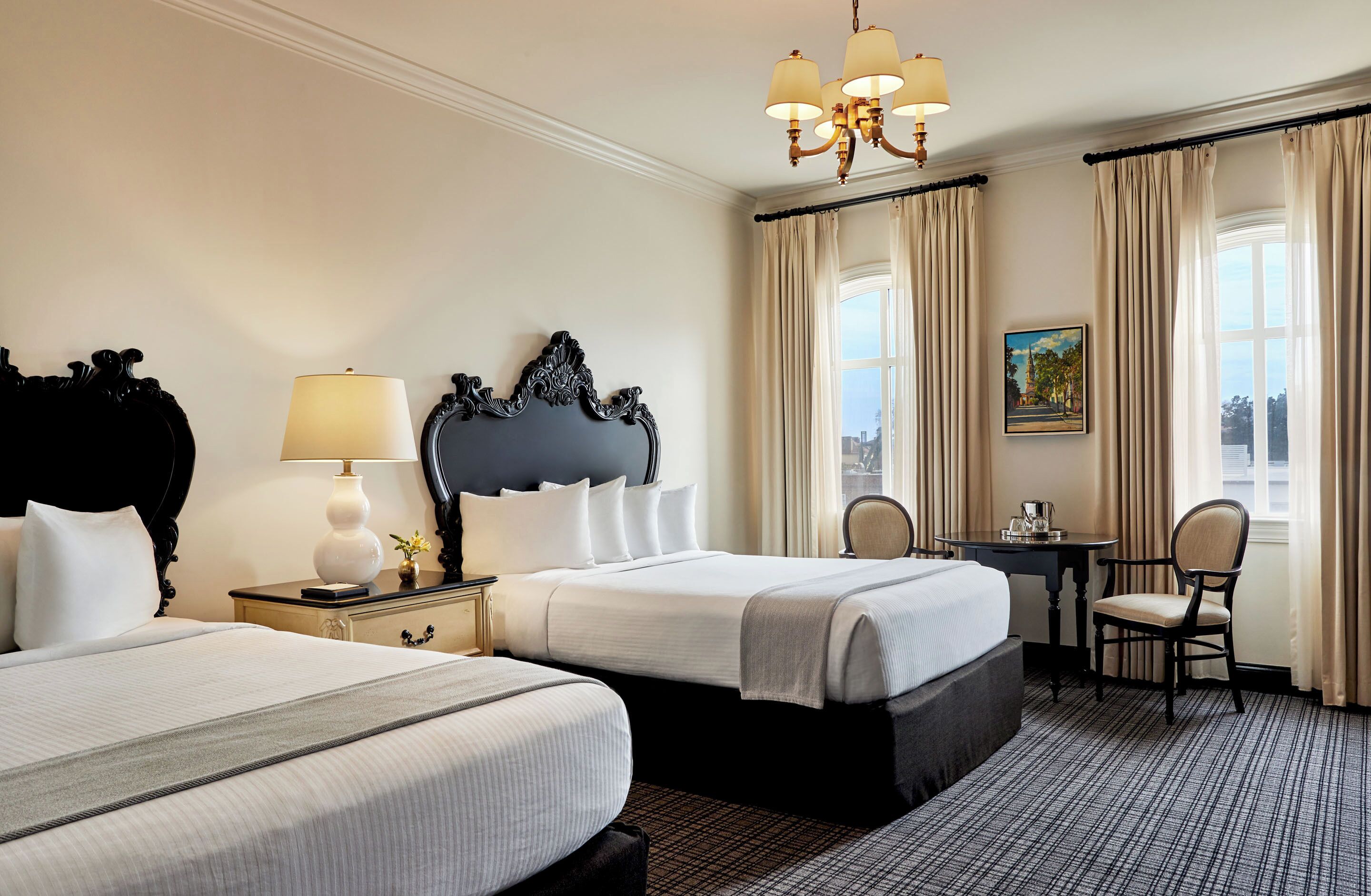 Frette Italian sheets, premium bedding, in-room safe, desk