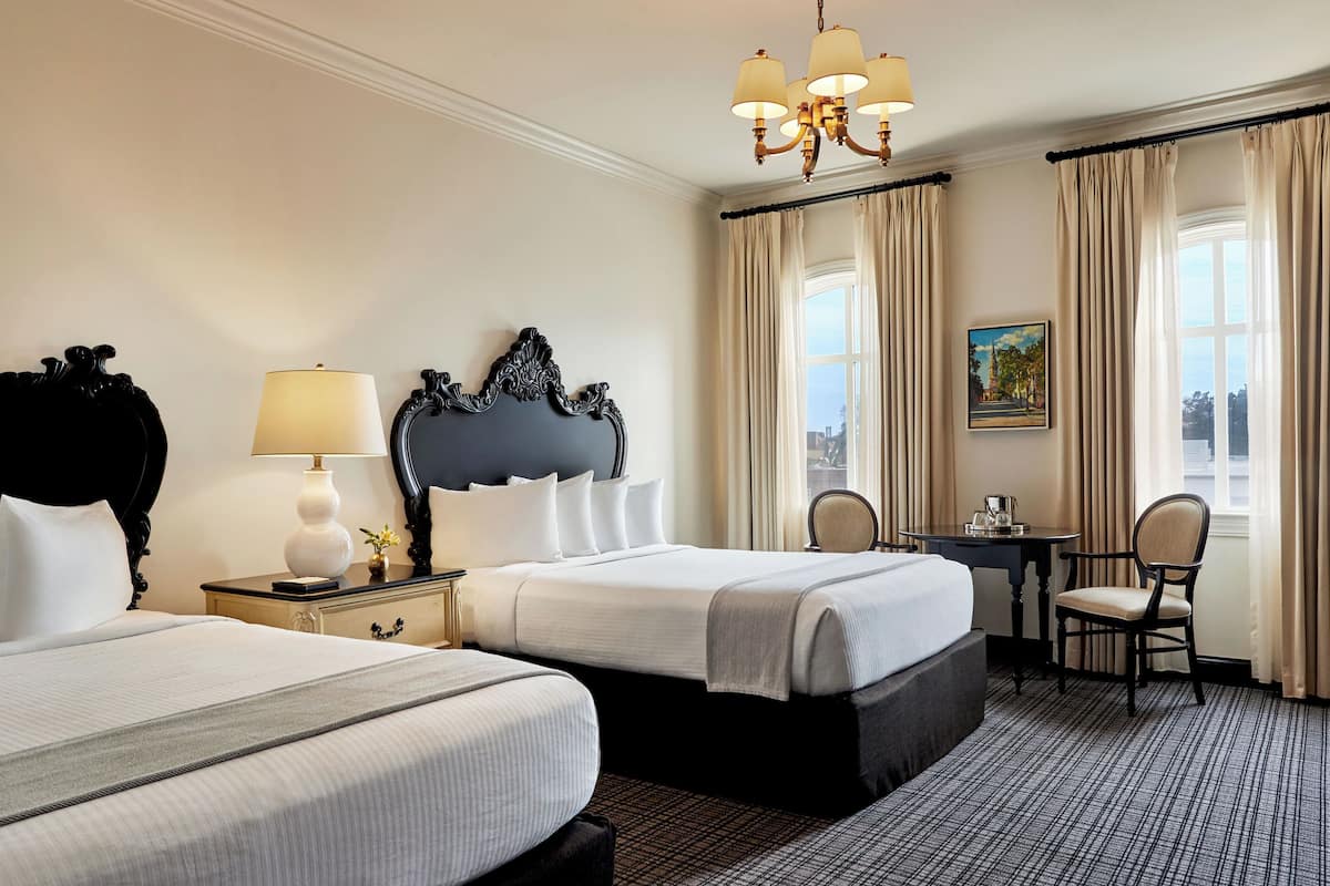 Frette Italian sheets, premium bedding, in-room safe, desk