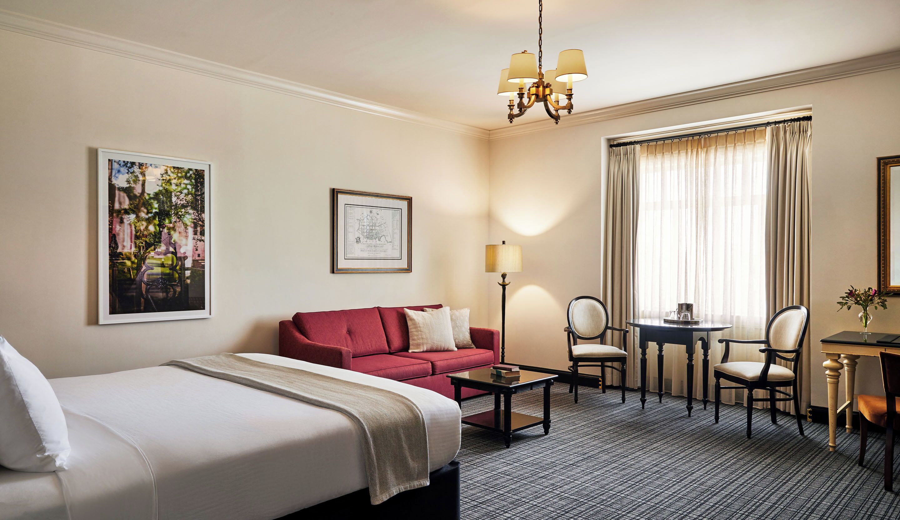 Junior Suite, 1 King Bed | Frette Italian sheets, premium bedding, in-room safe, desk