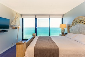 2 Bedroom Condominium - 601 | Beach/ocean view