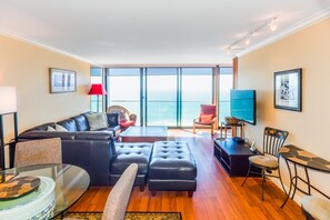 2-Bedroom Condominium - 905 | Living area | 32-inch flat-screen TV with cable channels, TV, DVD player - Capri by the Sea by All Seasons Resort Lodging (San Diego)