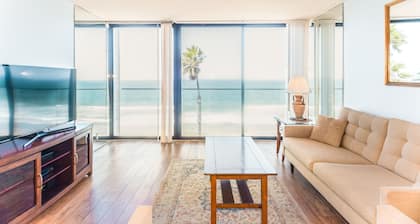 Capri by the Sea by All Seasons Resort Lodging