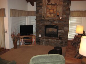 Condo, 1 Bedroom (+ Loft) | Living room - Val d'Isere by Mammoth Reservation Bureau (Mammoth Lakes)
