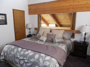 Condo, 1 Bedroom (+ Loft)