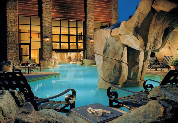 Indoor pool, outdoor pool