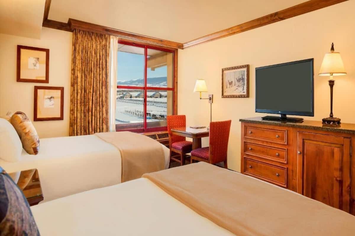 Deluxe Room, 2 Queen Beds