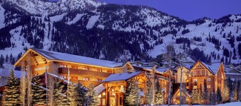 Snake River Lodge - Amenities at Sister Property