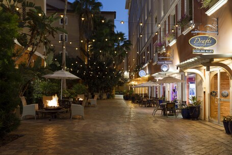Westgate Lakes Resort Spa Universal Studios Area - Image 6