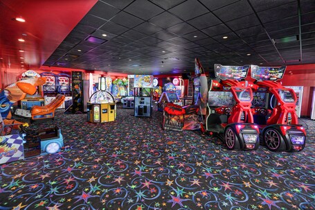 Westgate Lakes Resort Spa Universal Studios Area - Image 39