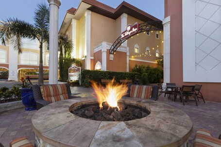 Westgate Lakes Resort Spa Universal Studios Area - Image 79