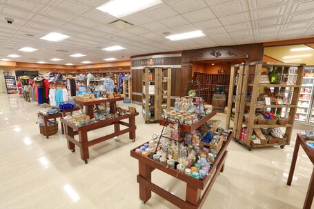 Westgate Lakes Resort Spa Universal Studios Area - Image 34