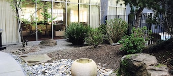 Courtyard by Marriott Oakland Downtown