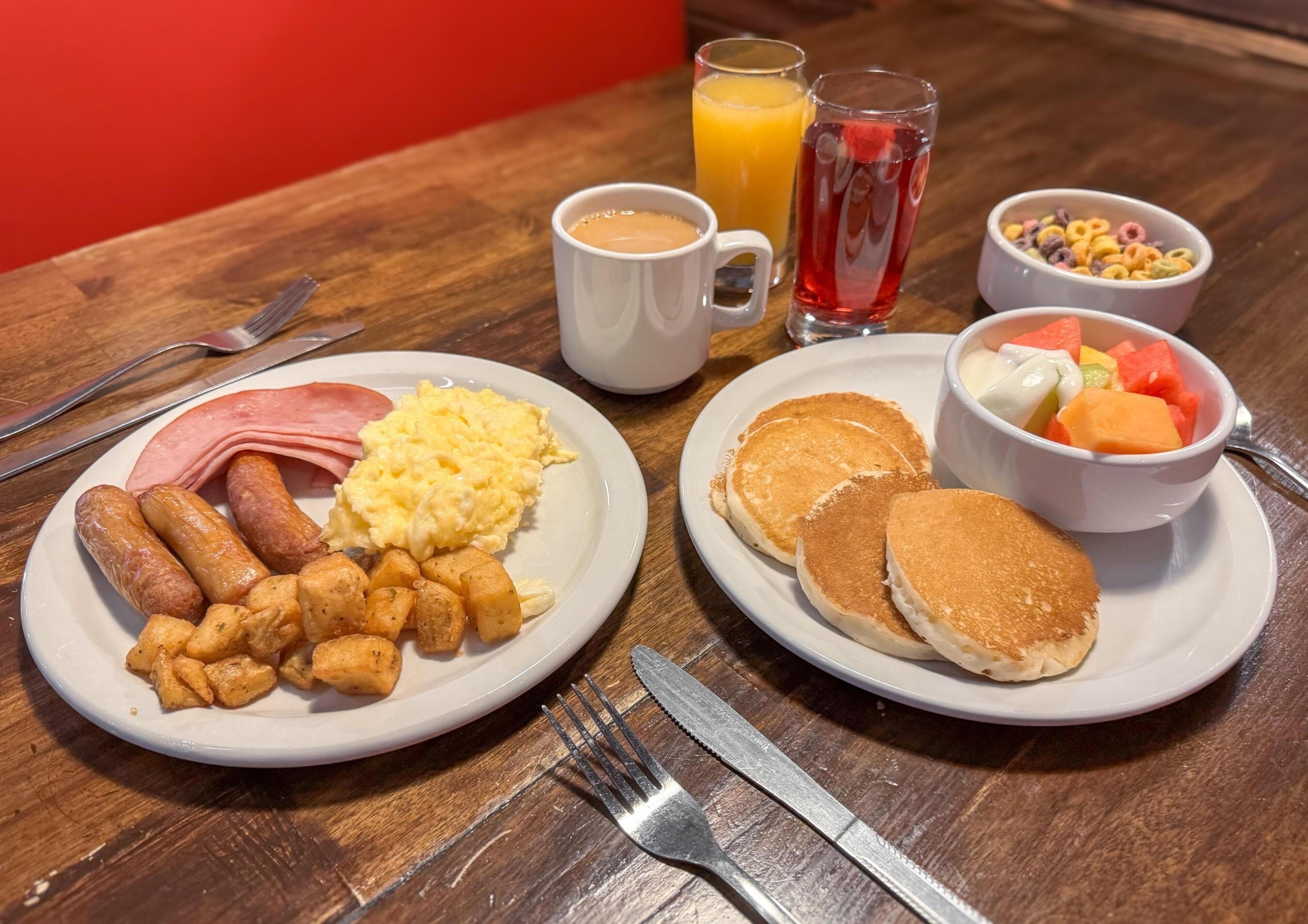 包含每日自助早餐