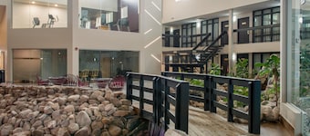 Coast Nisku Inn & Conference Centre