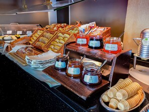Daily buffet breakfast (EUR 25 per person)