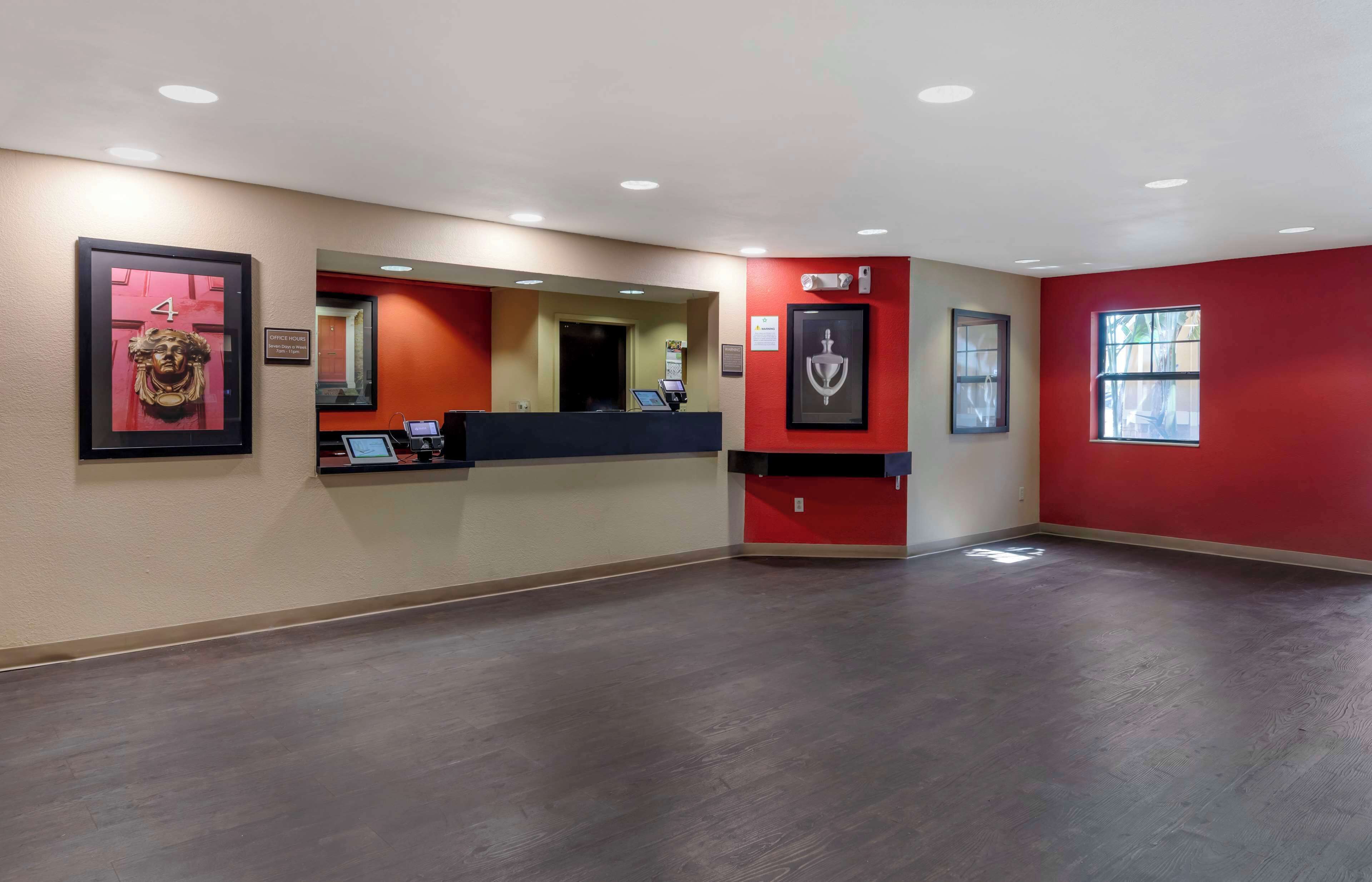 Hall