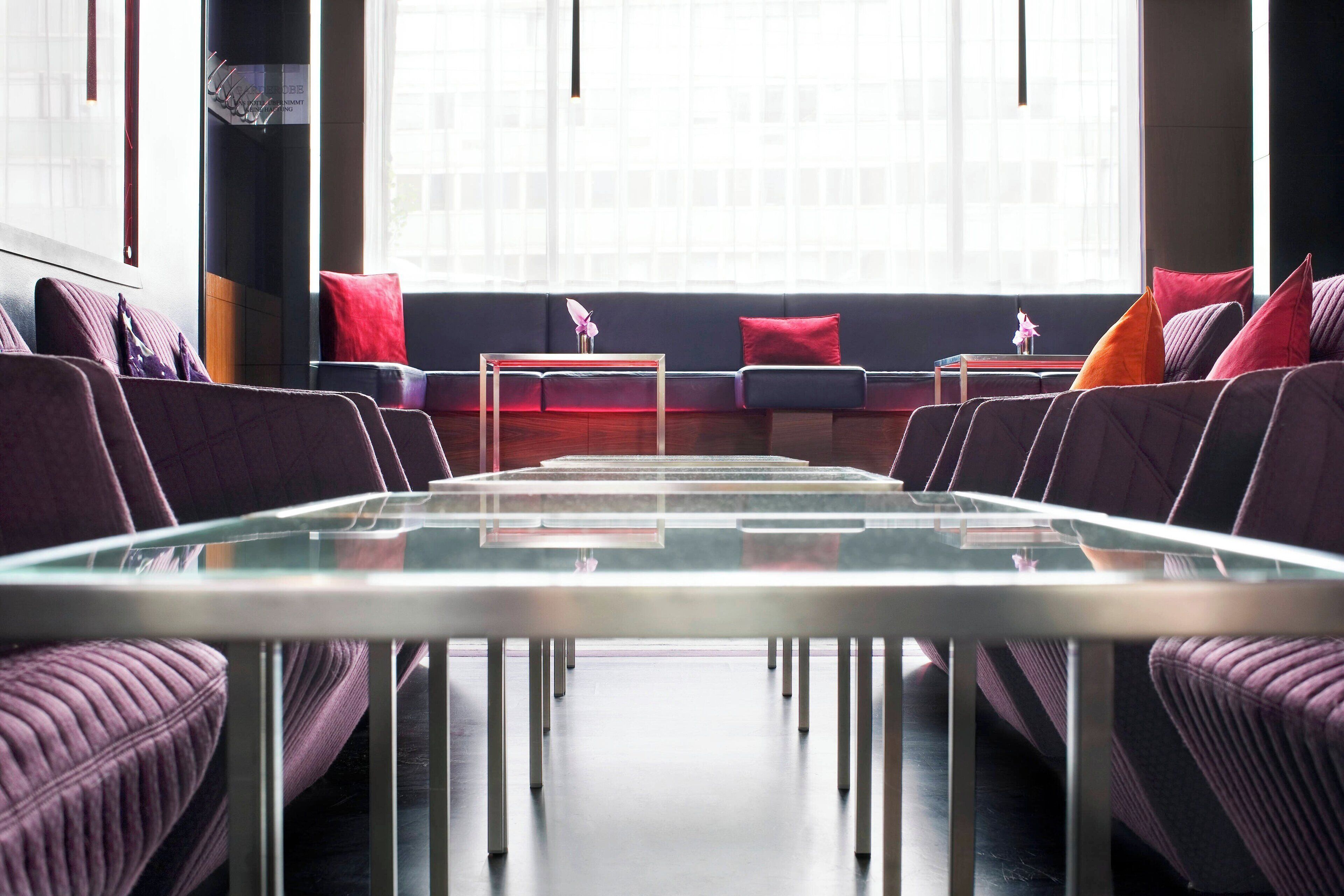 dinner served, german cuisine, garden views