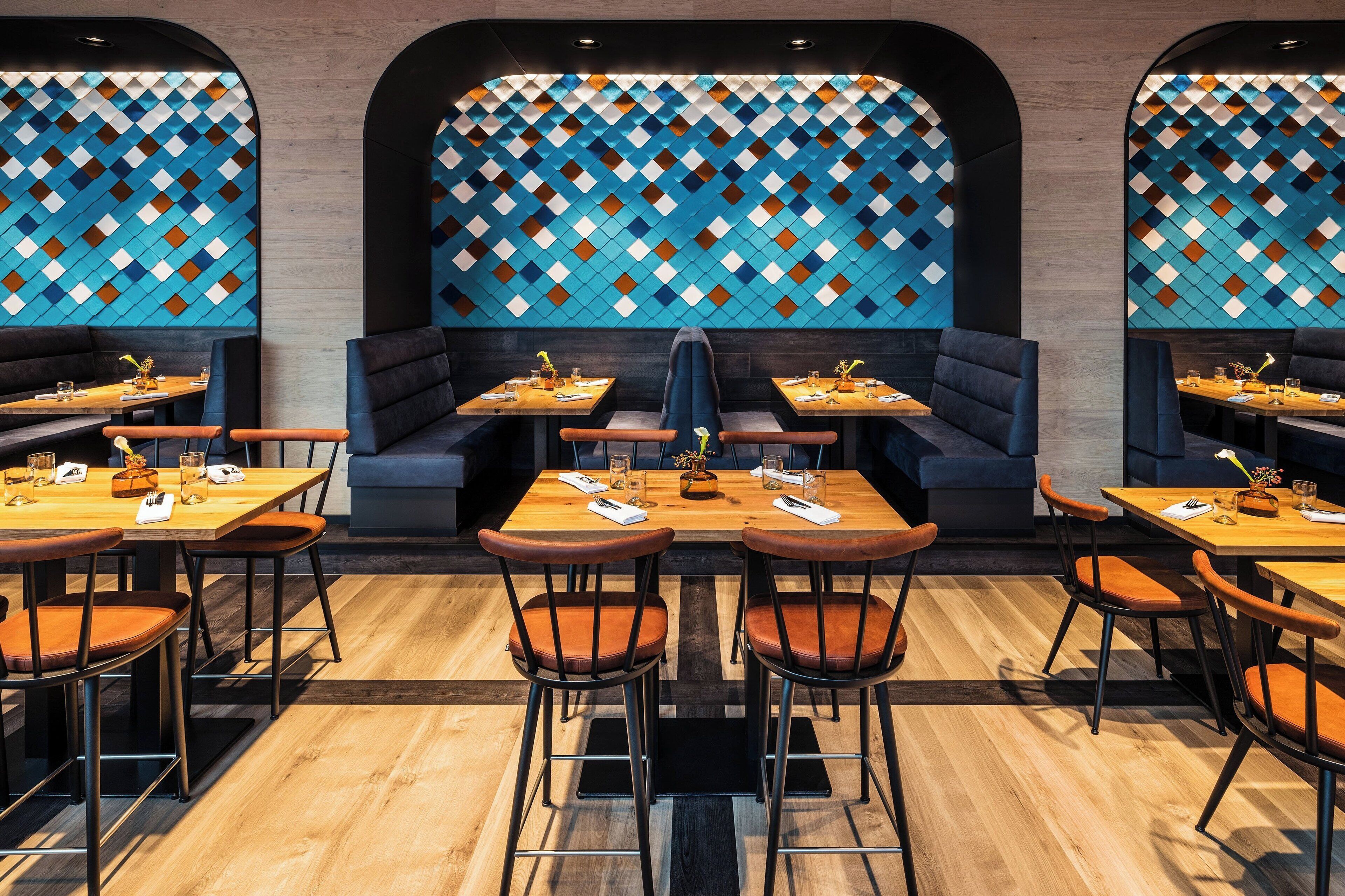 dinner served, german cuisine, garden views