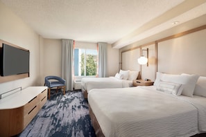 Executive Suite, 2 Double Beds | Premium bedding, desk, blackout drapes, iron/ironing board