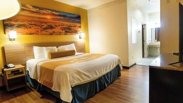 Quarto standard, 1 cama King, acessível | Escrivaninha, ferros/tábuas de passar roupa, berços (sobretaxa)