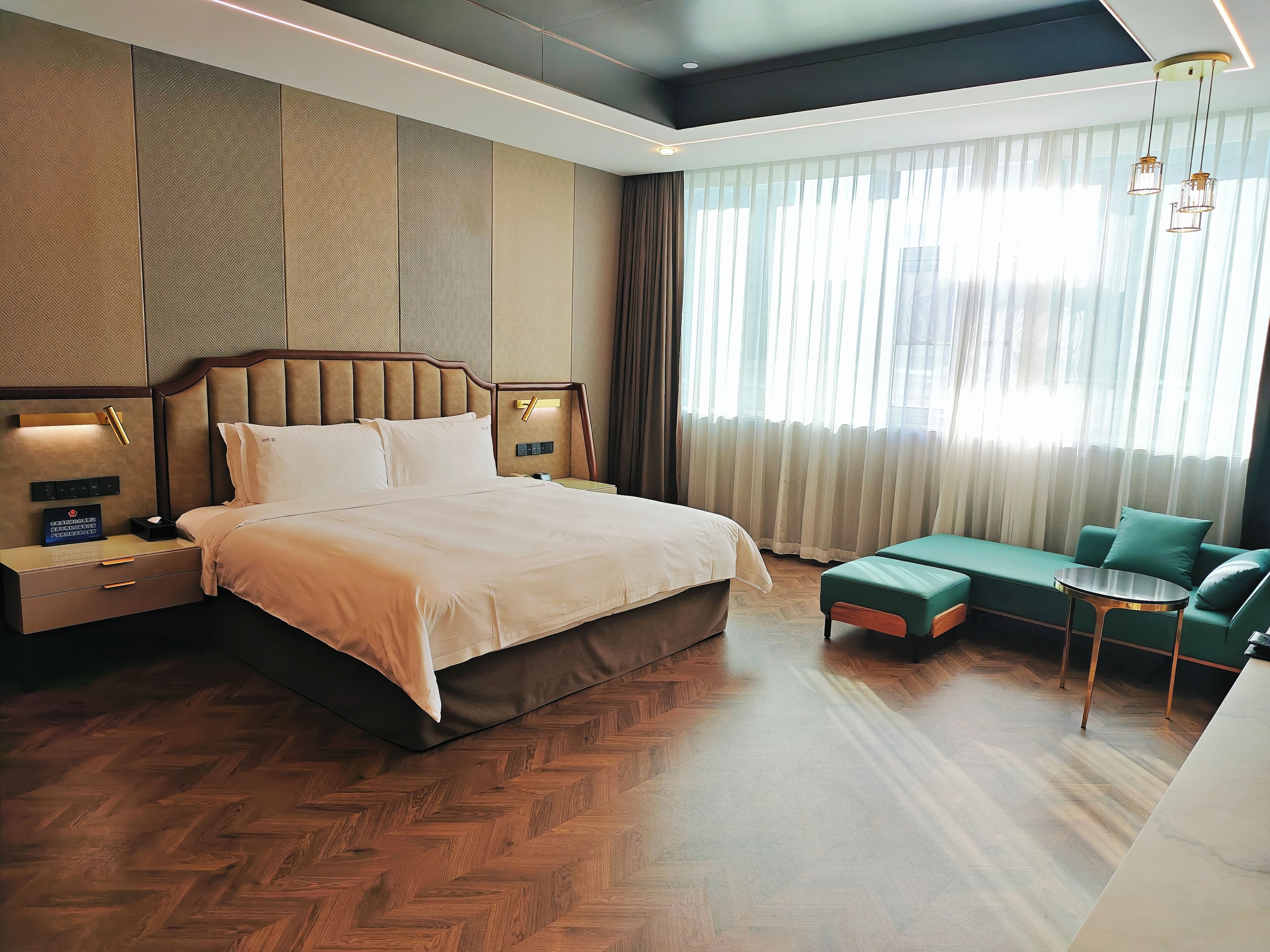 Literie de qualité supérieure, couette en duvet d'oie, minibar