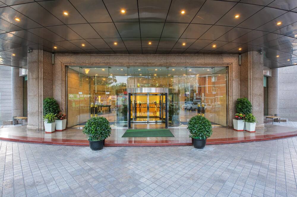 Holiday Inn Beijing Chang An West by IHG