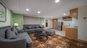 Suite, 1 Bedroom (Walk-In Shower) | Premium bedding, down duvets, minibar, in-room safe