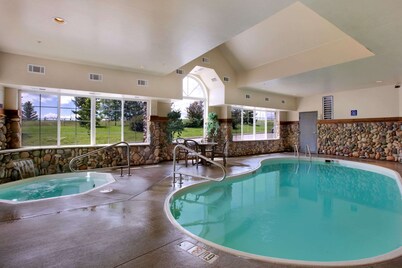 Microtel Inn & Suites by Wyndham Bozeman