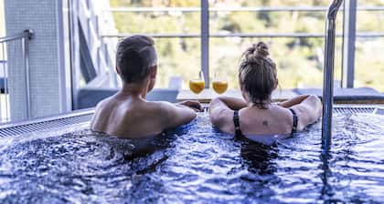 First Hotel Planetstaden - Dinner included