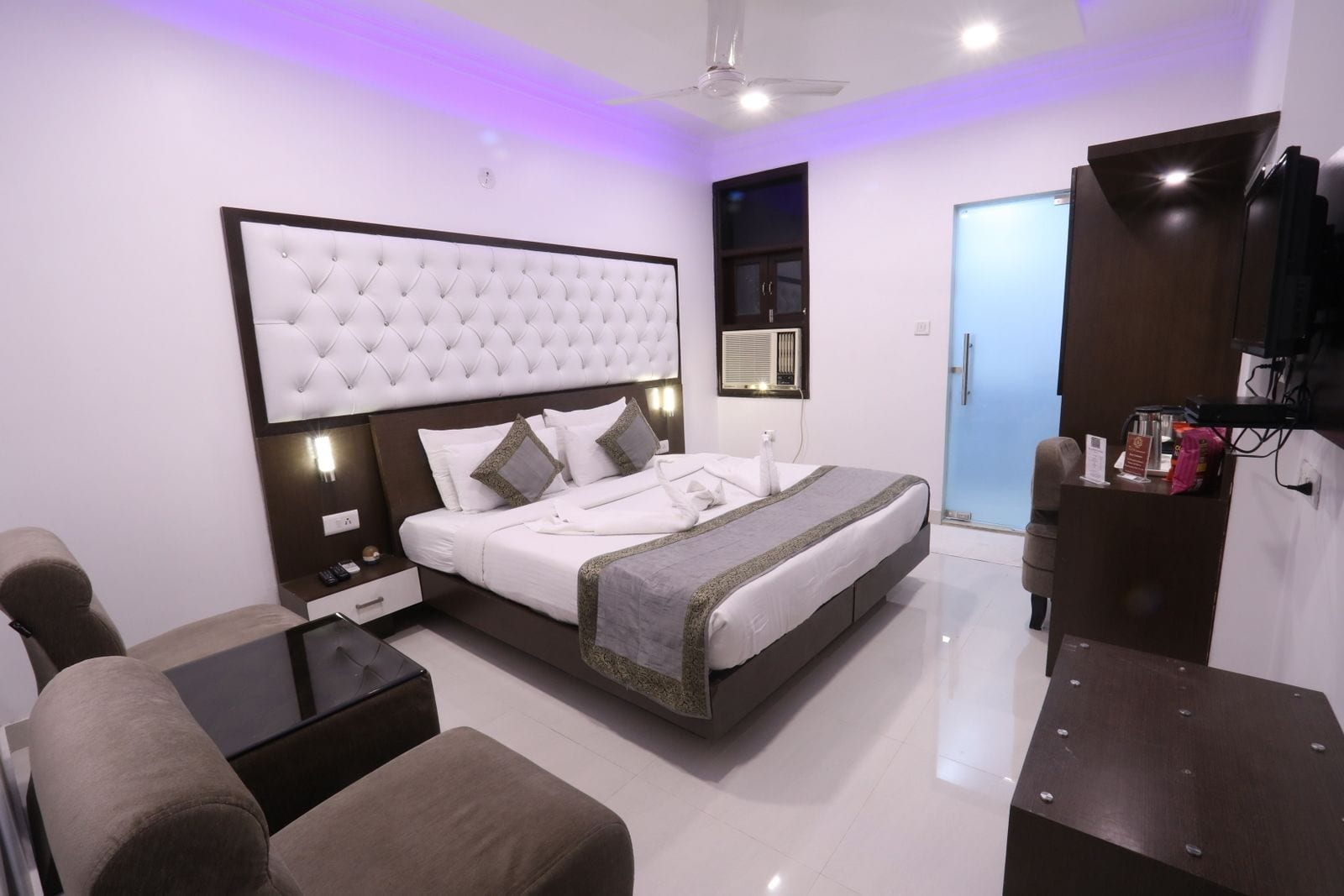 Quarto luxo | Roupas de cama premium