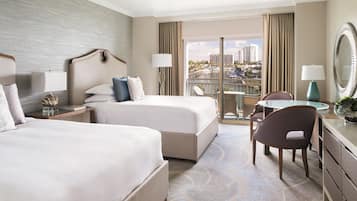 1 bedroom, premium bedding, down comforters, pillowtop beds