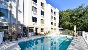 Outdoor pool - Sleep Inn & Suites Riverfront (Ellenton)