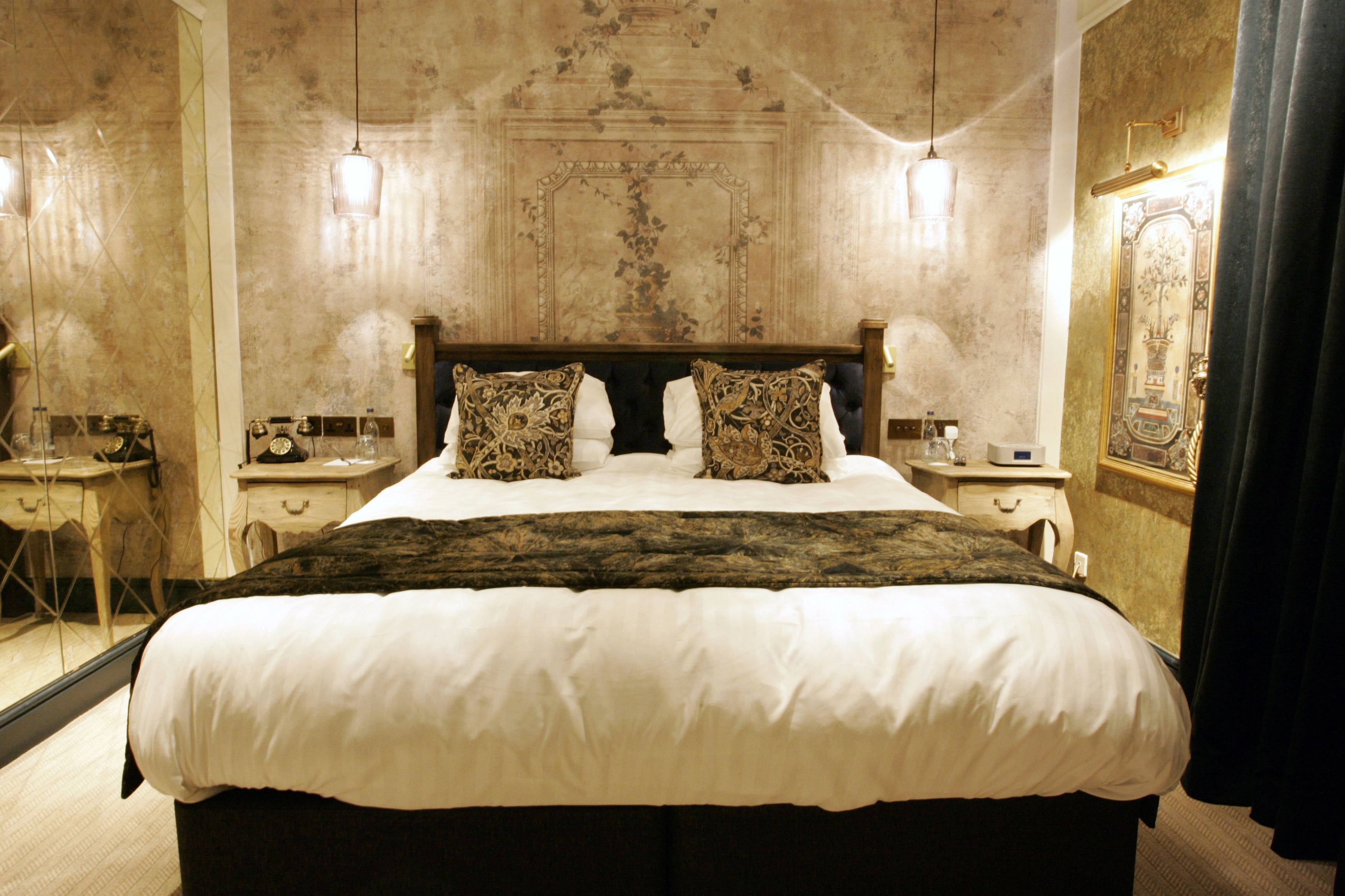 in-room safe, iron/ironing board, free wifi, bed sheets