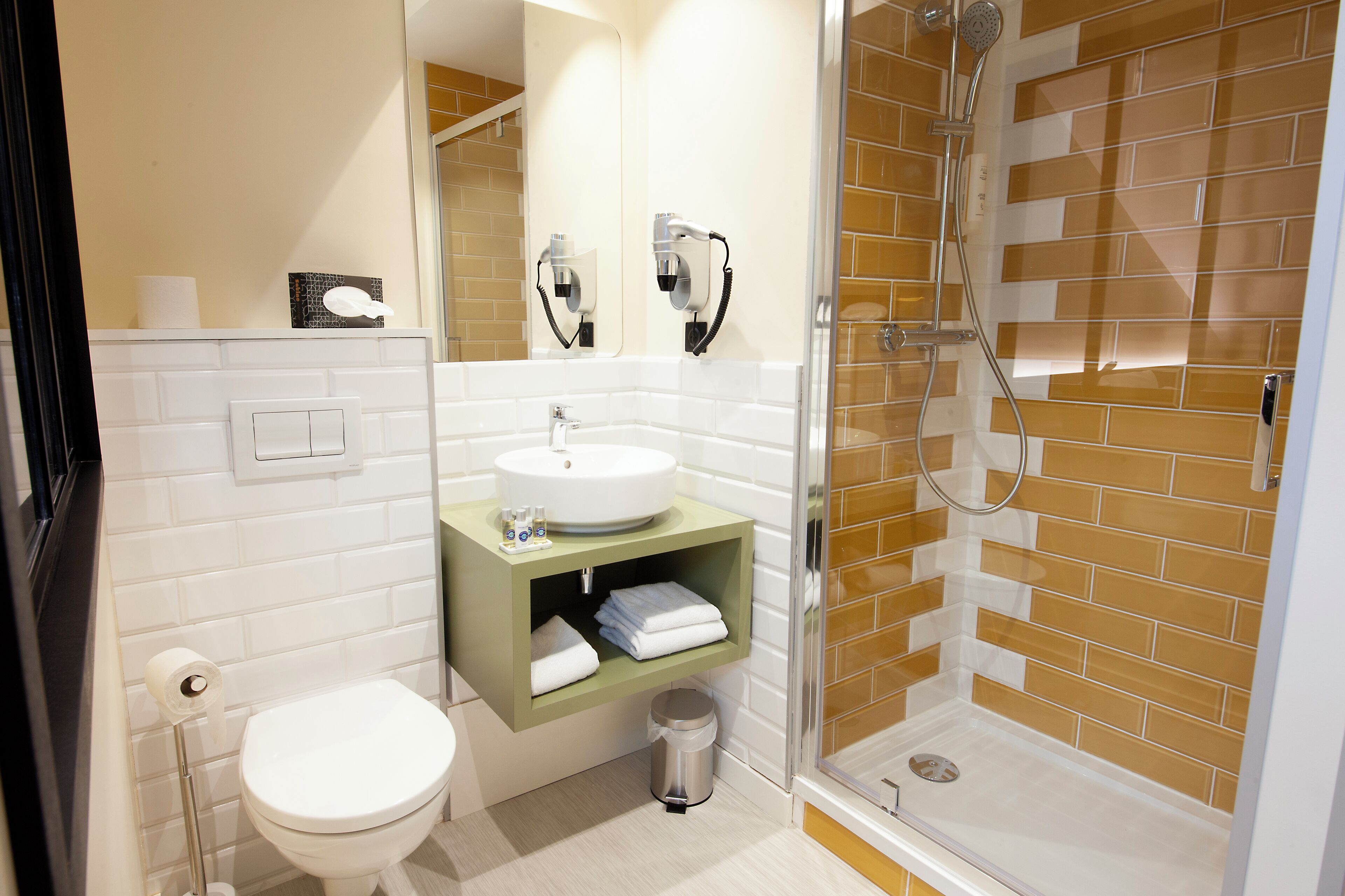 Photo - Hôtel Le Kennedy, Clermont-Ferrand, The Originals Relais