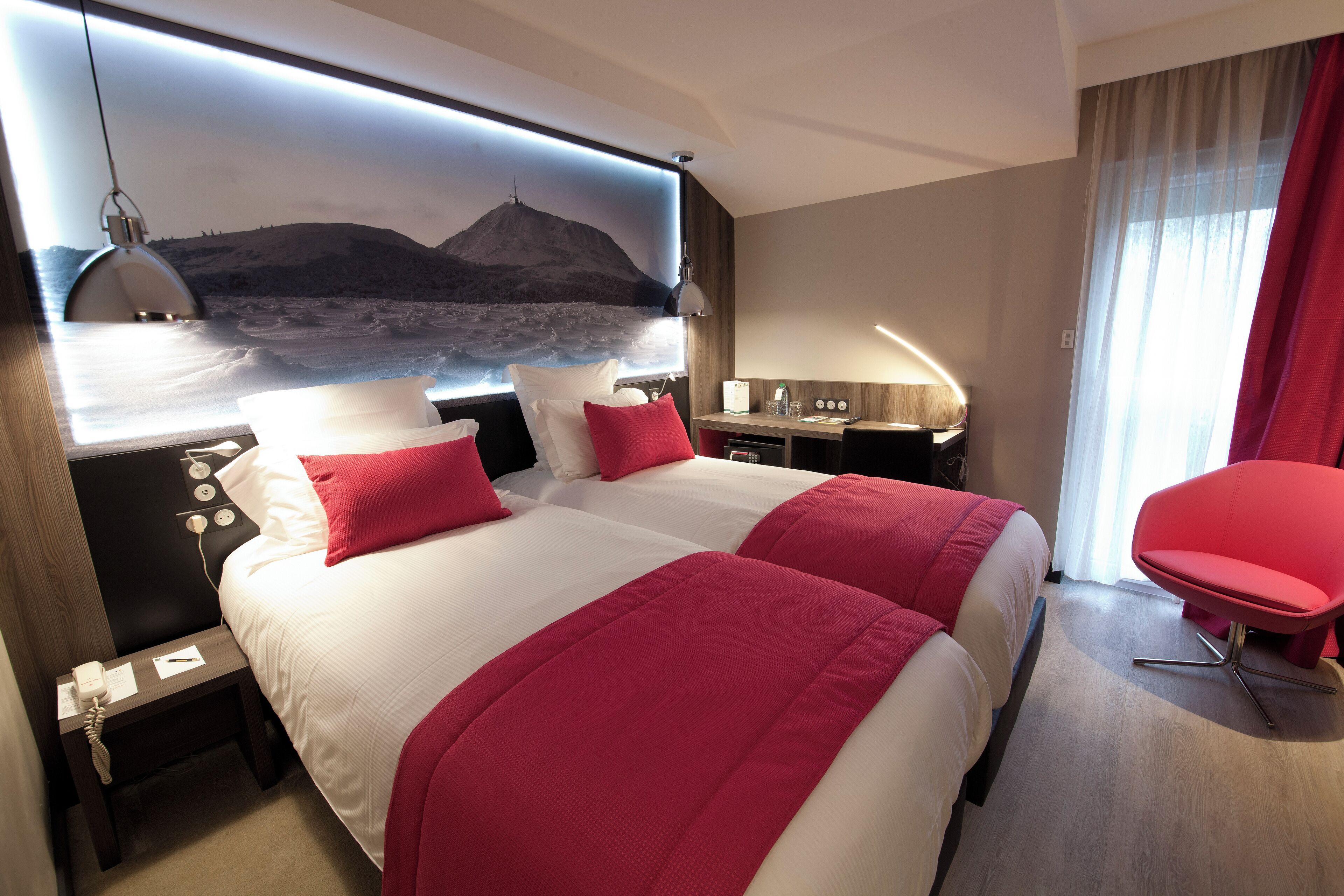 Photo - Hôtel Le Kennedy, Clermont-Ferrand, The Originals Relais