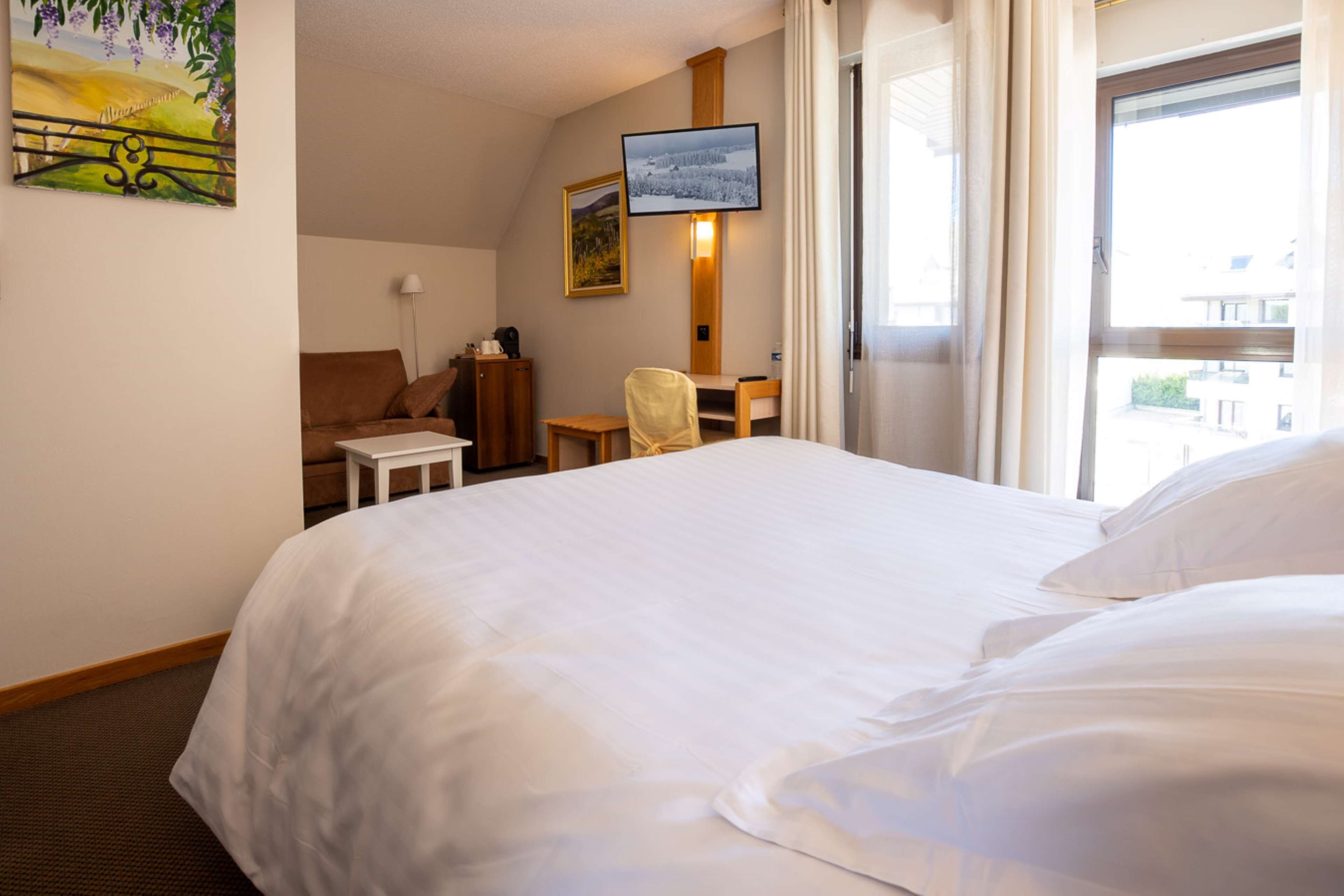 1 bedroom, premium bedding, in-room safe, individually decorated