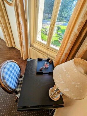 Suite, Garden View