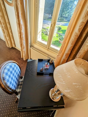 Suite, Garden View