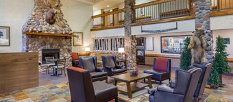 Comfort Inn & Suites Branson Meadows