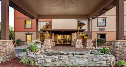 Comfort Inn & Suites Branson Meadows