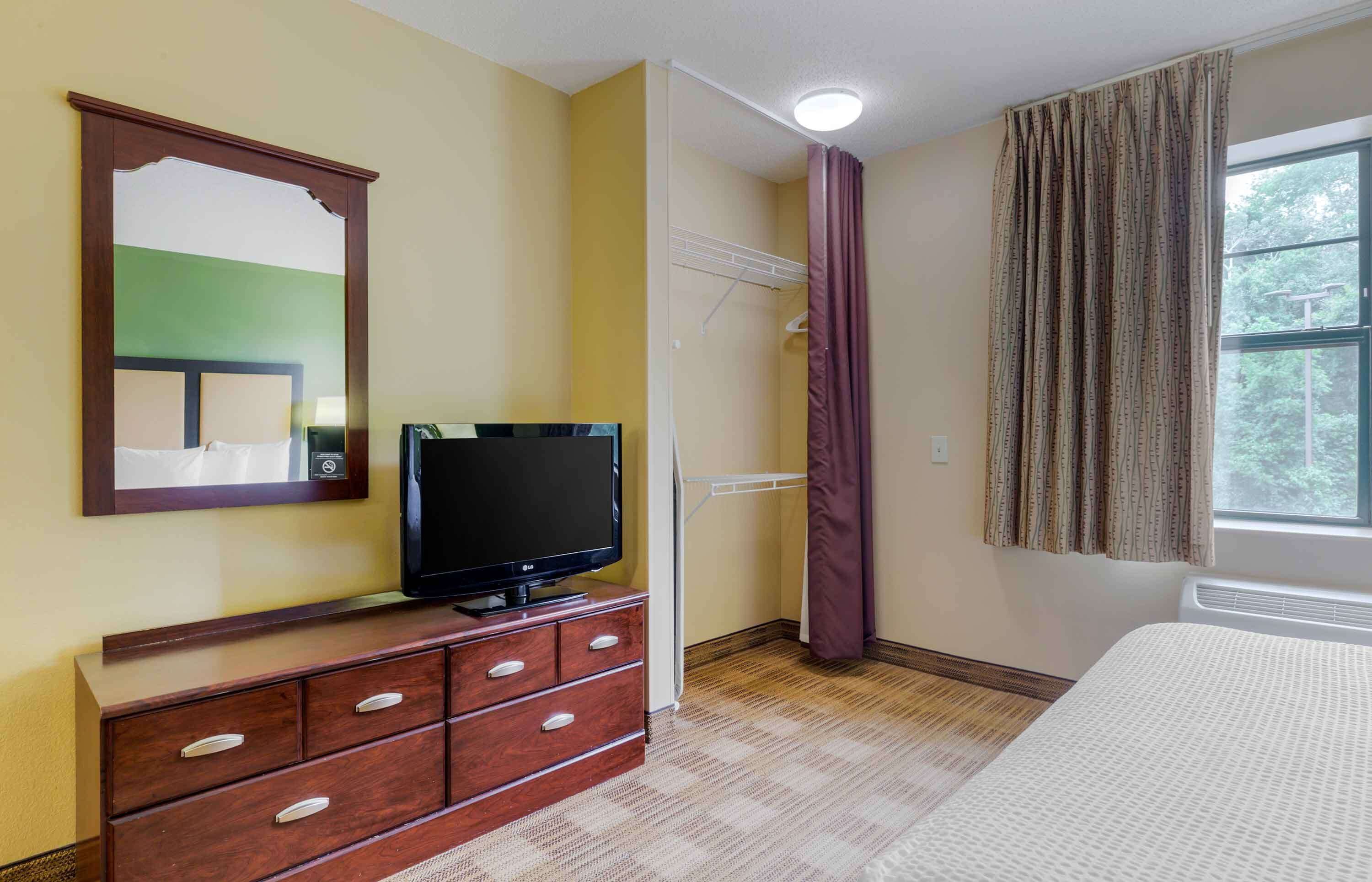 premium bedding, desk, iron/ironing board, free wifi