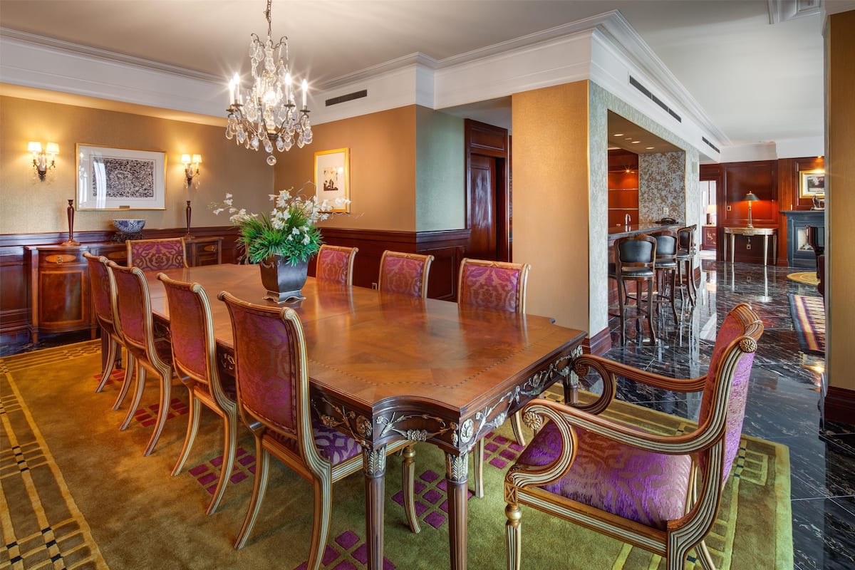 Royal-Suite, 1 King-Bett | Hochwertige Bettwaren, Minibar, Zimmersafe, Schreibtisch